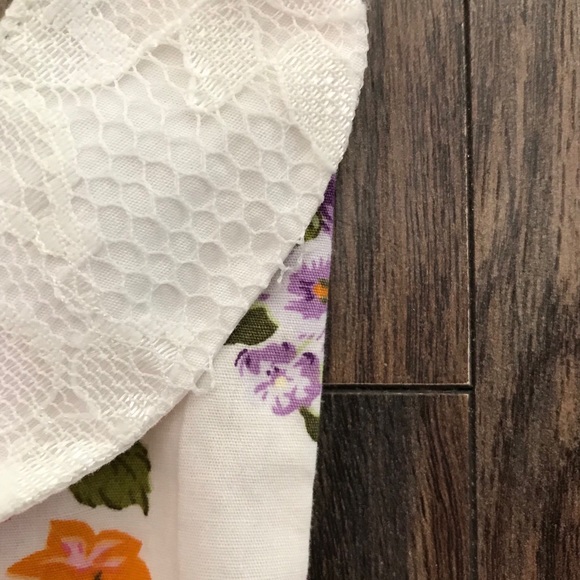 Floral Romper - Picture 2 of 2